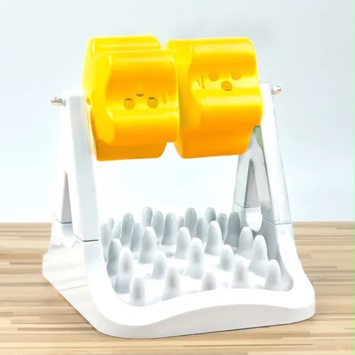 Interactive pet puzzle feeder